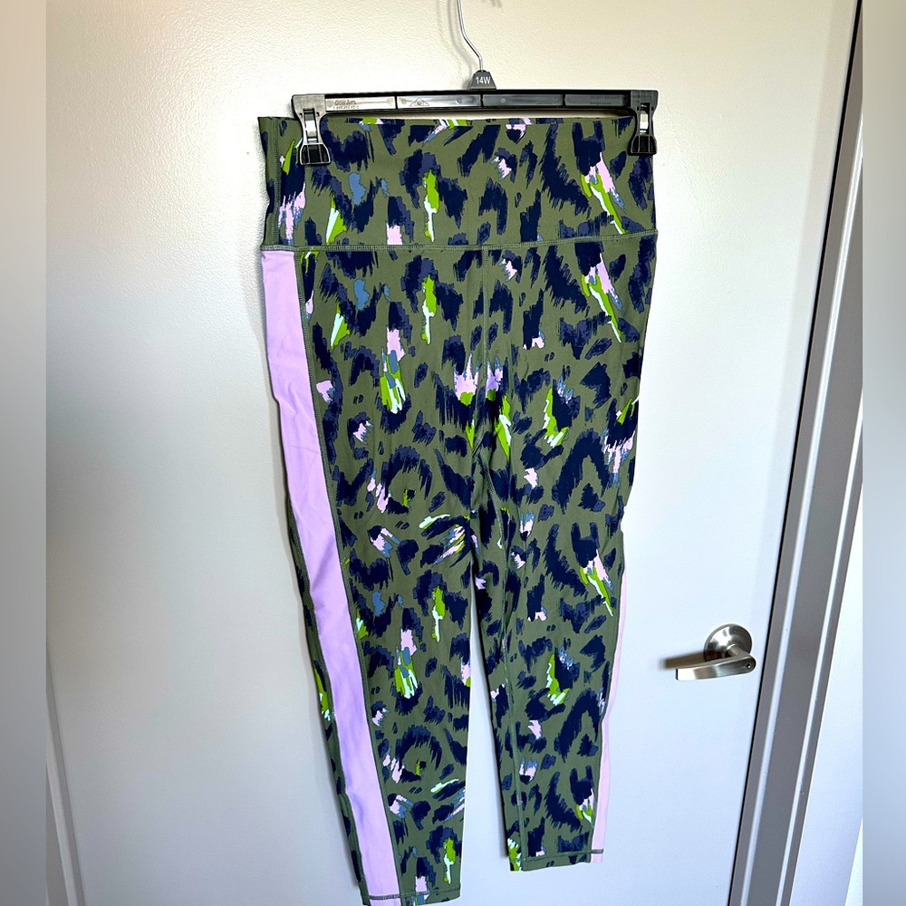 NWOT Aerie Leopard Leggings